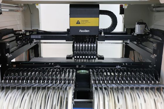 8 Heads 16000CPH PCB 540*300mm LED Pick And Place Machine